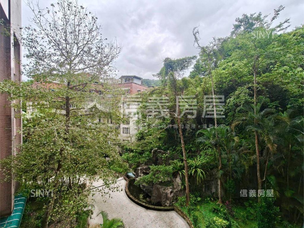 敦南好境四房車位房屋室內格局與周邊環境