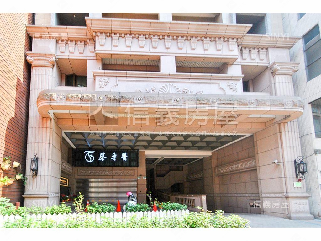 板南線高樓層景觀房有車位房屋室內格局與周邊環境