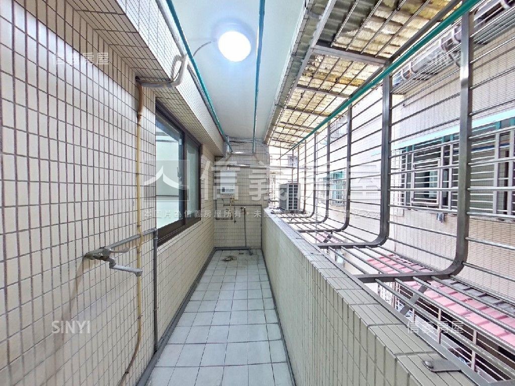 近捷運電梯大空間房屋室內格局與周邊環境