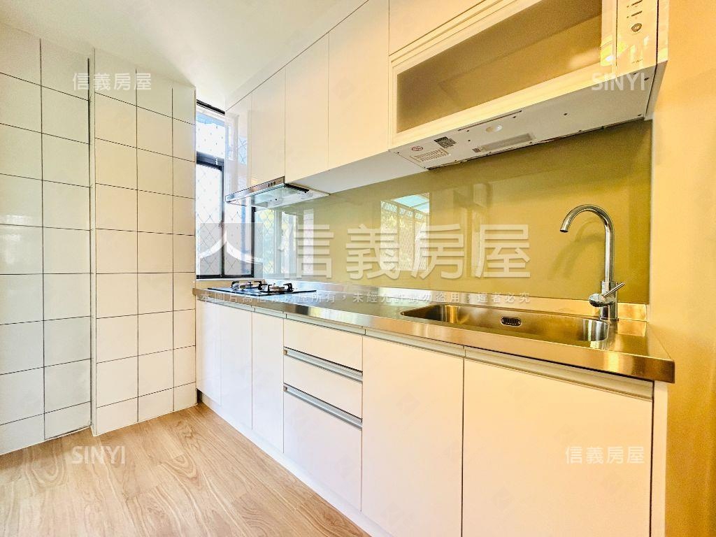 稀有近大直高樓面綠景美寓房屋室內格局與周邊環境