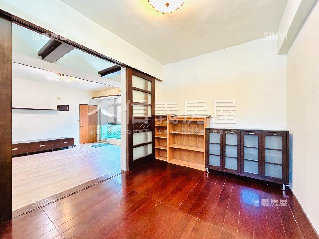 稀有近大直高樓面綠景美寓房屋室內格局與周邊環境