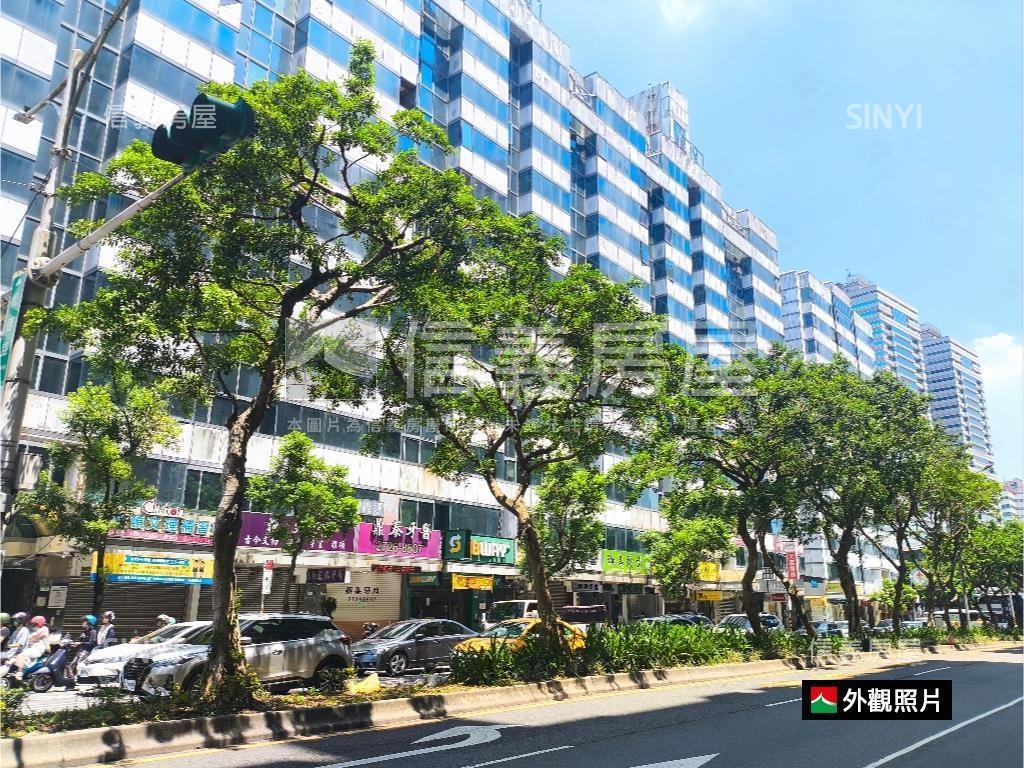 正松德路世貿國座黃金店面房屋室內格局與周邊環境