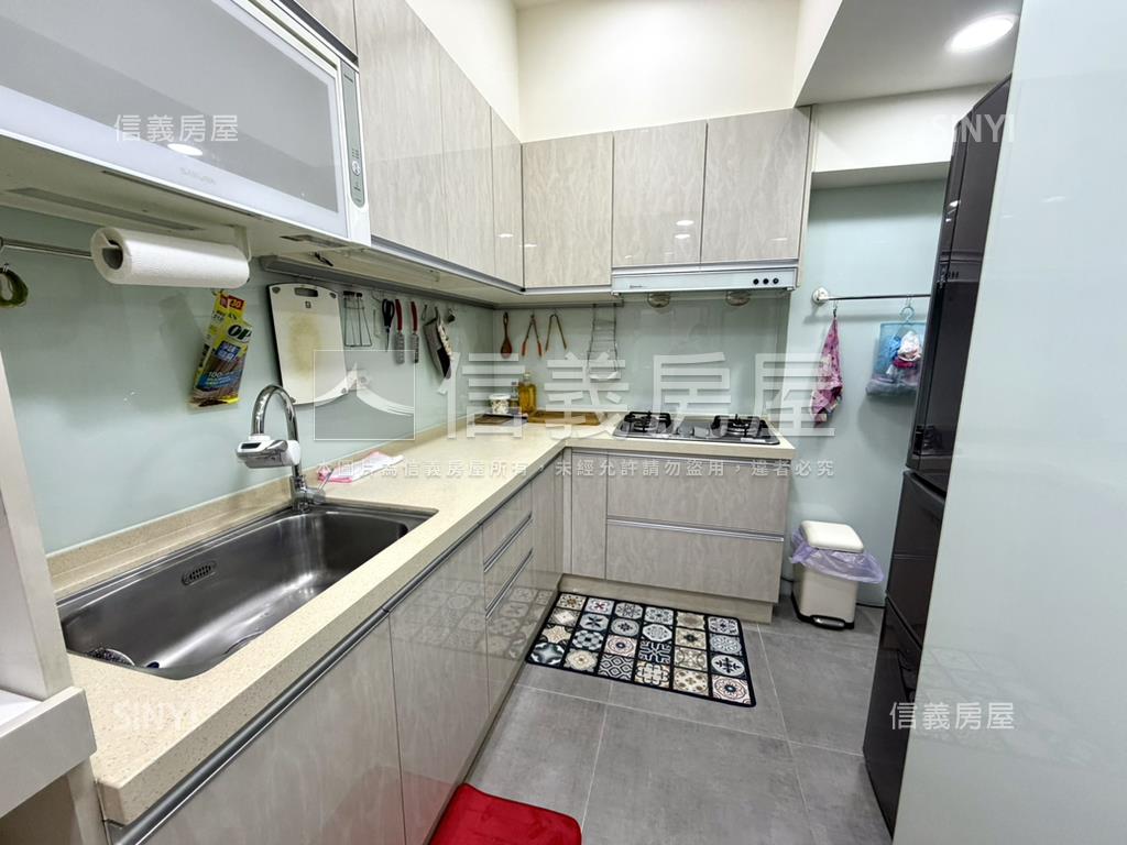 秀朗電梯２房房屋室內格局與周邊環境