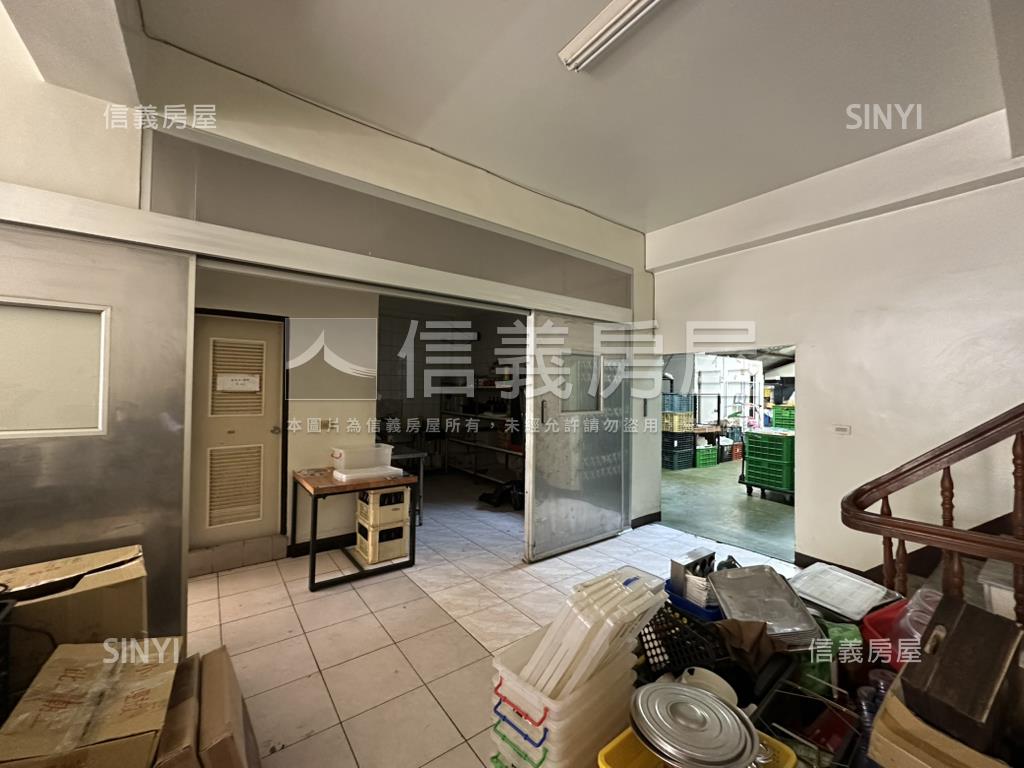 正南一街合法食品廠房房屋室內格局與周邊環境