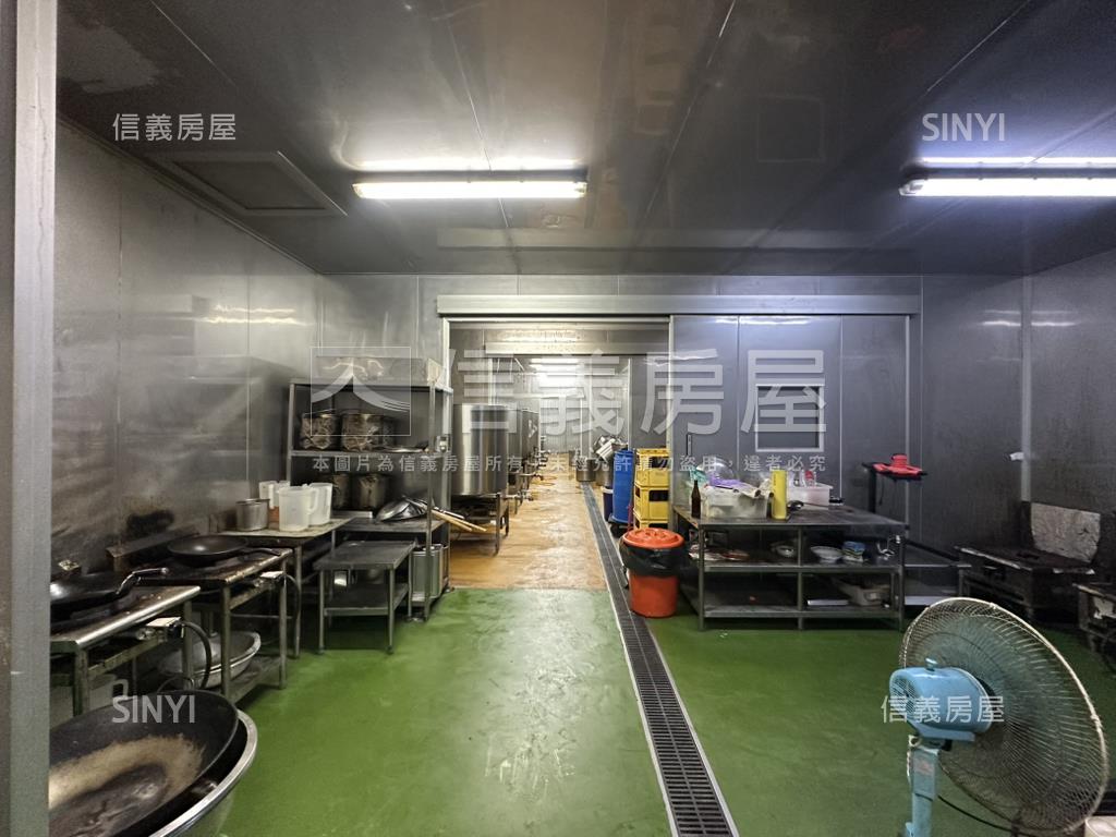 正南一街合法食品廠房房屋室內格局與周邊環境