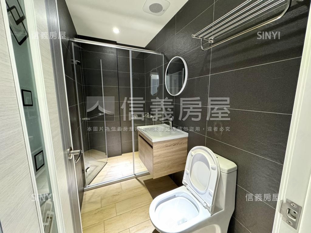 英明五權學區翻新美三房房屋室內格局與周邊環境