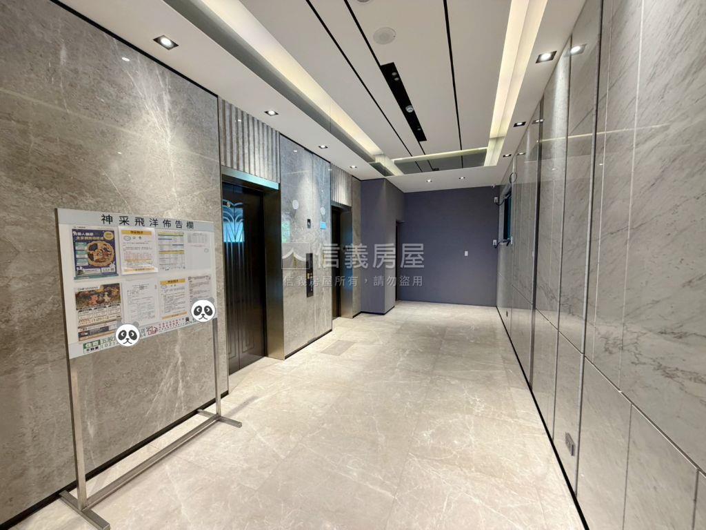 神采飛洋裝潢美屋３房車房屋室內格局與周邊環境