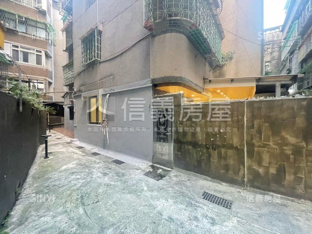 四號公園商圈一樓房屋室內格局與周邊環境