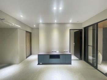 四號公園商圈一樓