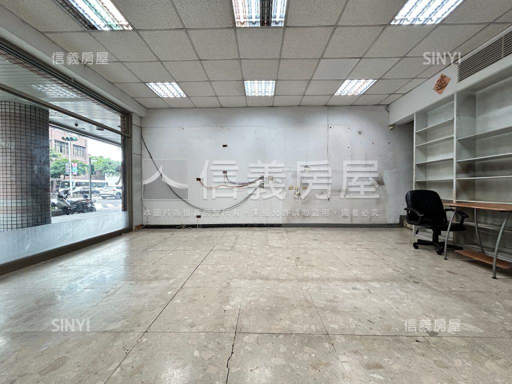 基隆路大面寬★店面房屋室內格局與周邊環境