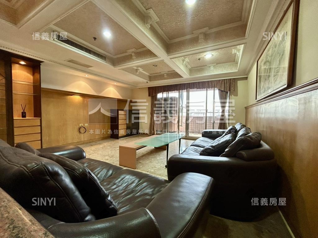 文化中心高樓景觀４房平車房屋室內格局與周邊環境