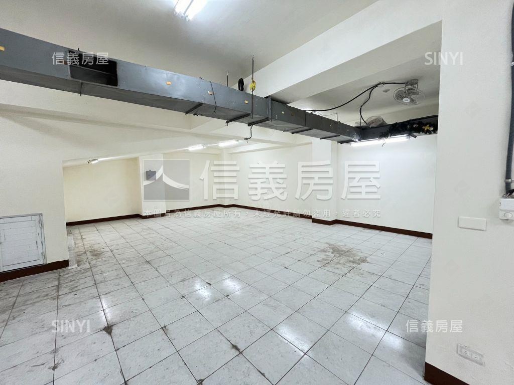 五甲瑞祥黃金大空間店面房屋室內格局與周邊環境