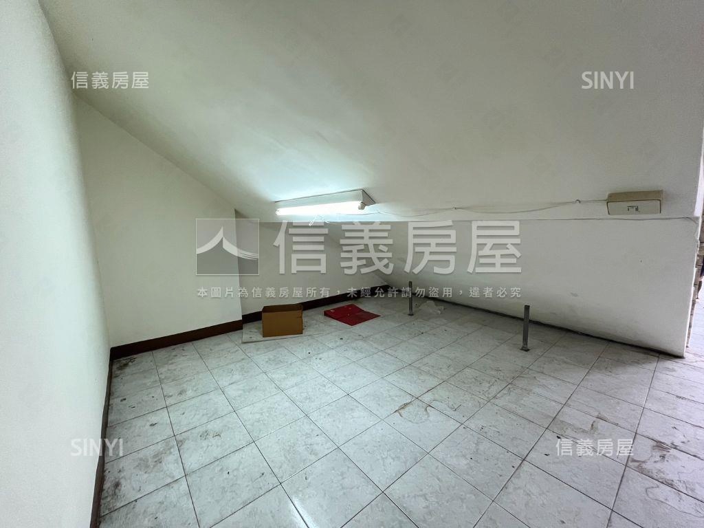 五甲瑞祥黃金大空間店面房屋室內格局與周邊環境