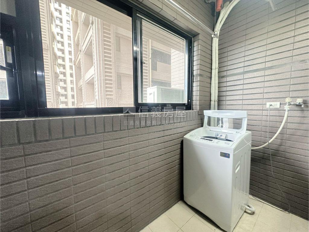 成功御美學美三房大平車房屋室內格局與周邊環境