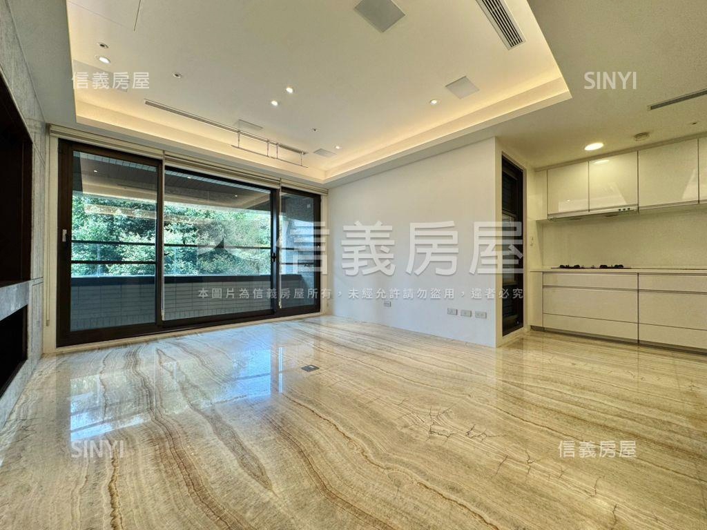 國泰金城稀有獨戶●雙露臺房屋室內格局與周邊環境