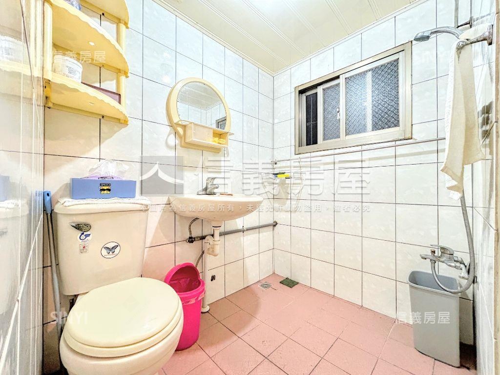 桃園巷口金透天限時開賣房屋室內格局與周邊環境