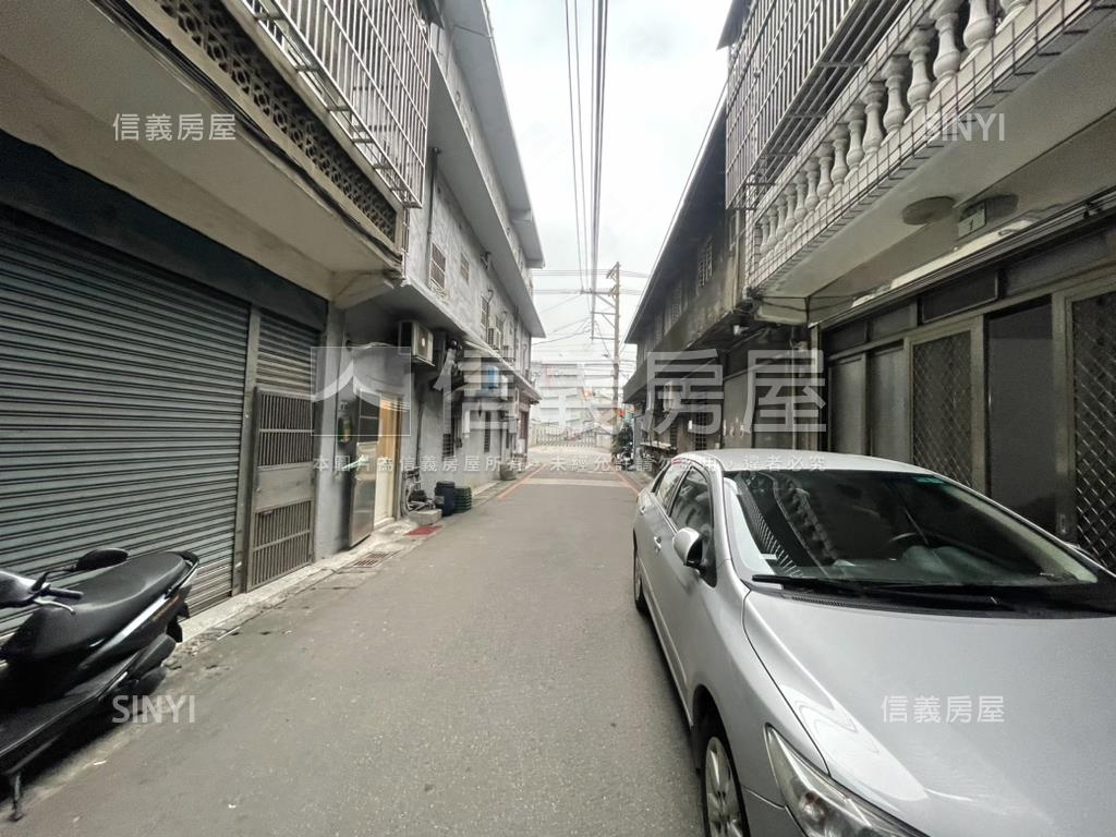 桃園巷口金透天限時開賣房屋室內格局與周邊環境