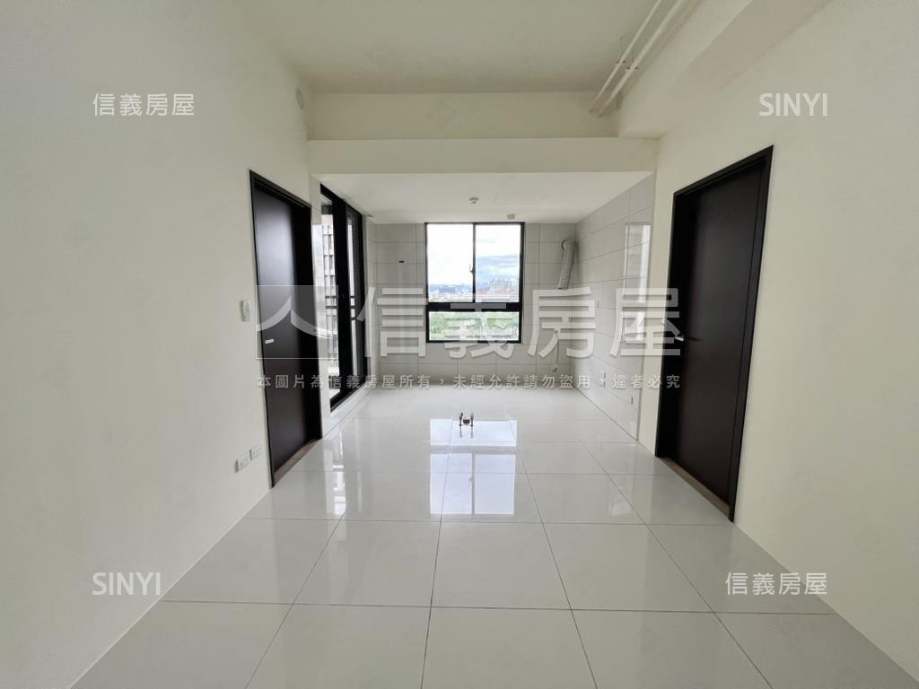 五子登科．璞玉兩房車位房屋室內格局與周邊環境