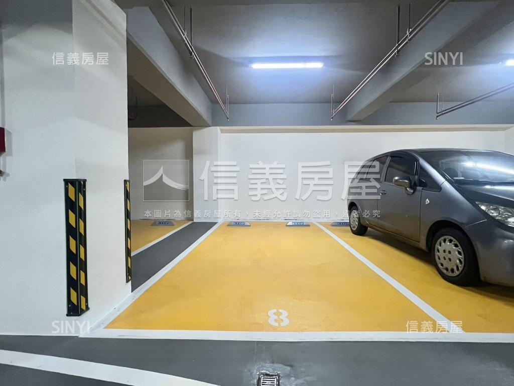 五子登科．璞玉兩房車位房屋室內格局與周邊環境