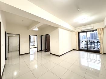 近未來捷運｜成家４房車位