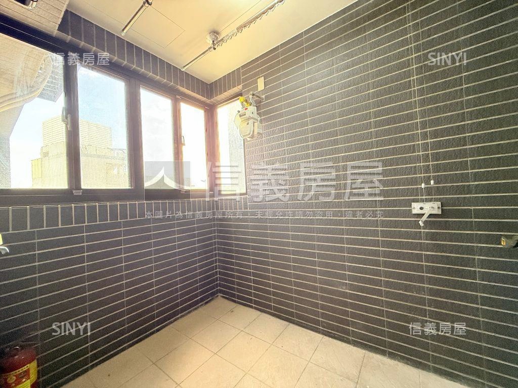 夏木人文三房房屋室內格局與周邊環境