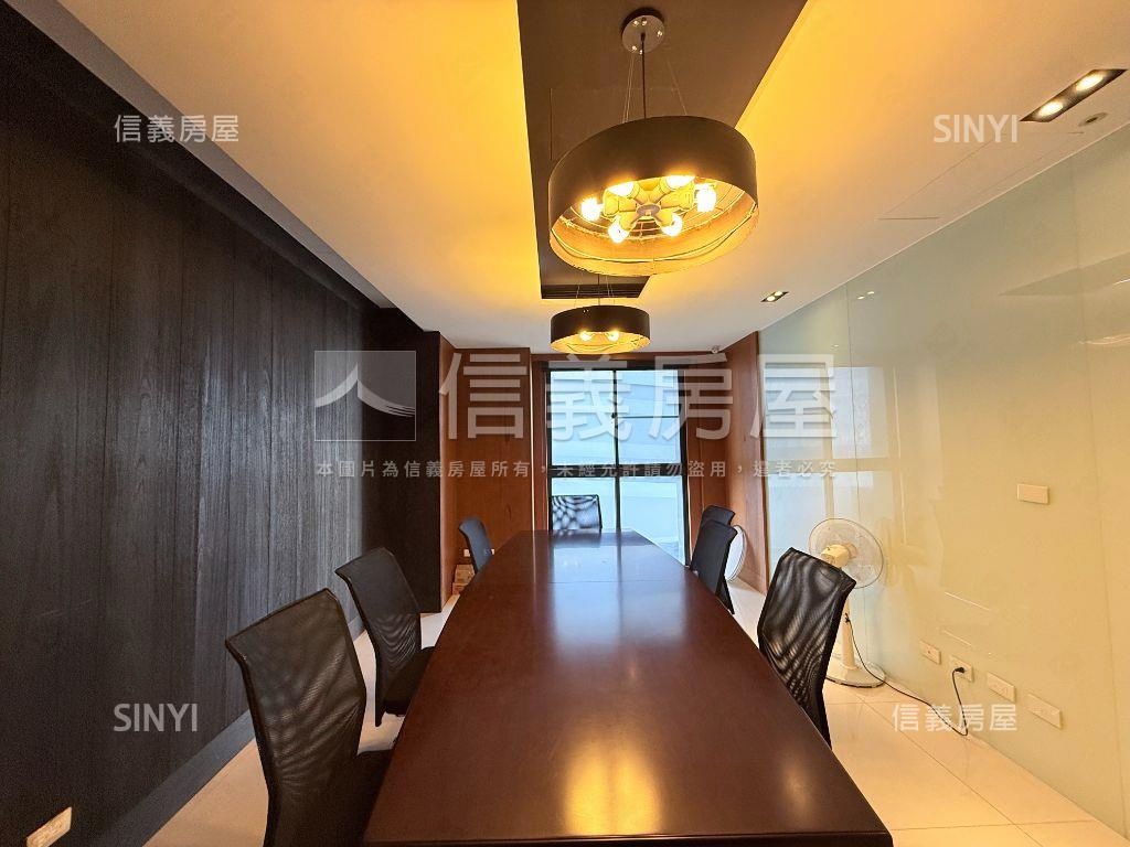 夏木人文三房房屋室內格局與周邊環境