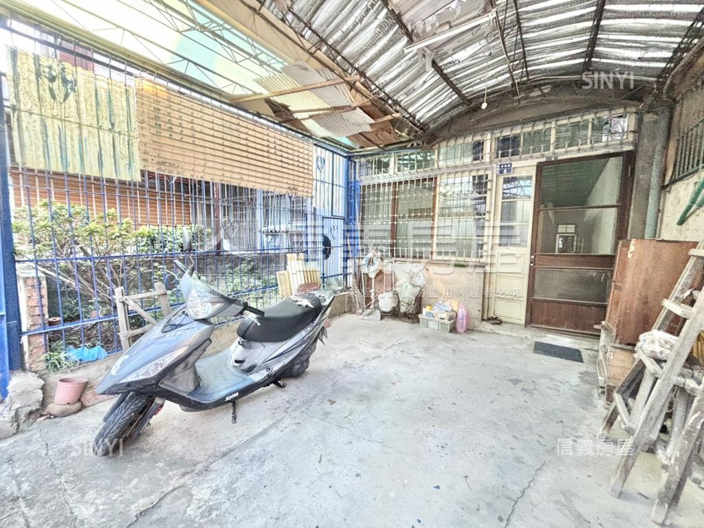 市區平房，約３７．８地坪房屋室內格局與周邊環境