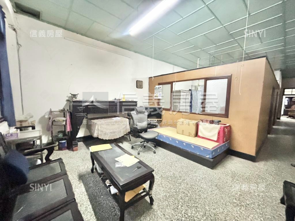 市區平房，約３７．８地坪房屋室內格局與周邊環境