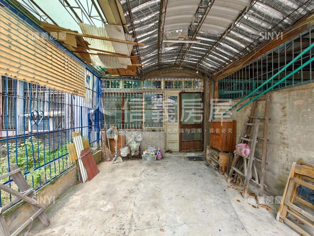 市區平房，約３７．８地坪房屋室內格局與周邊環境