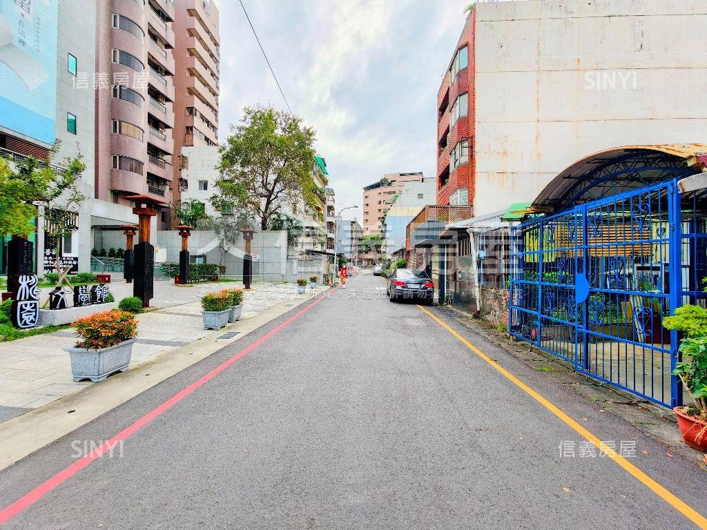 市區平房，約３７．８地坪房屋室內格局與周邊環境