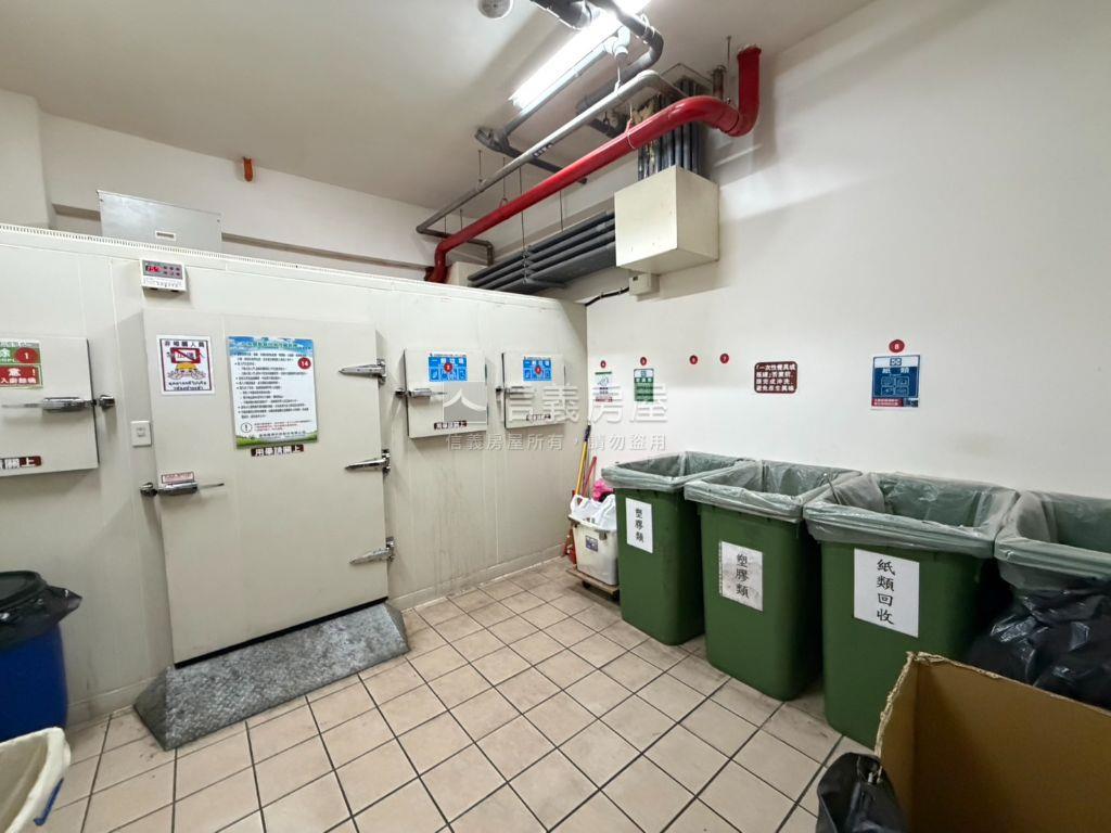 和耀富郁高樓景觀房屋室內格局與周邊環境