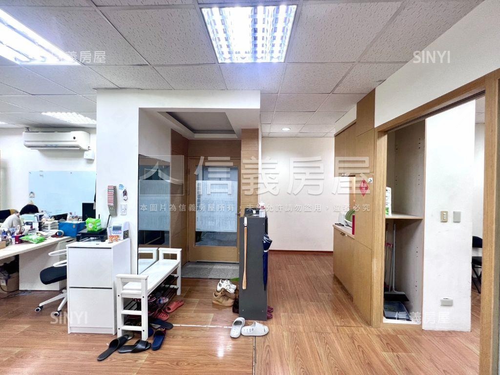 住辦兩用公園景觀美宅房屋室內格局與周邊環境
