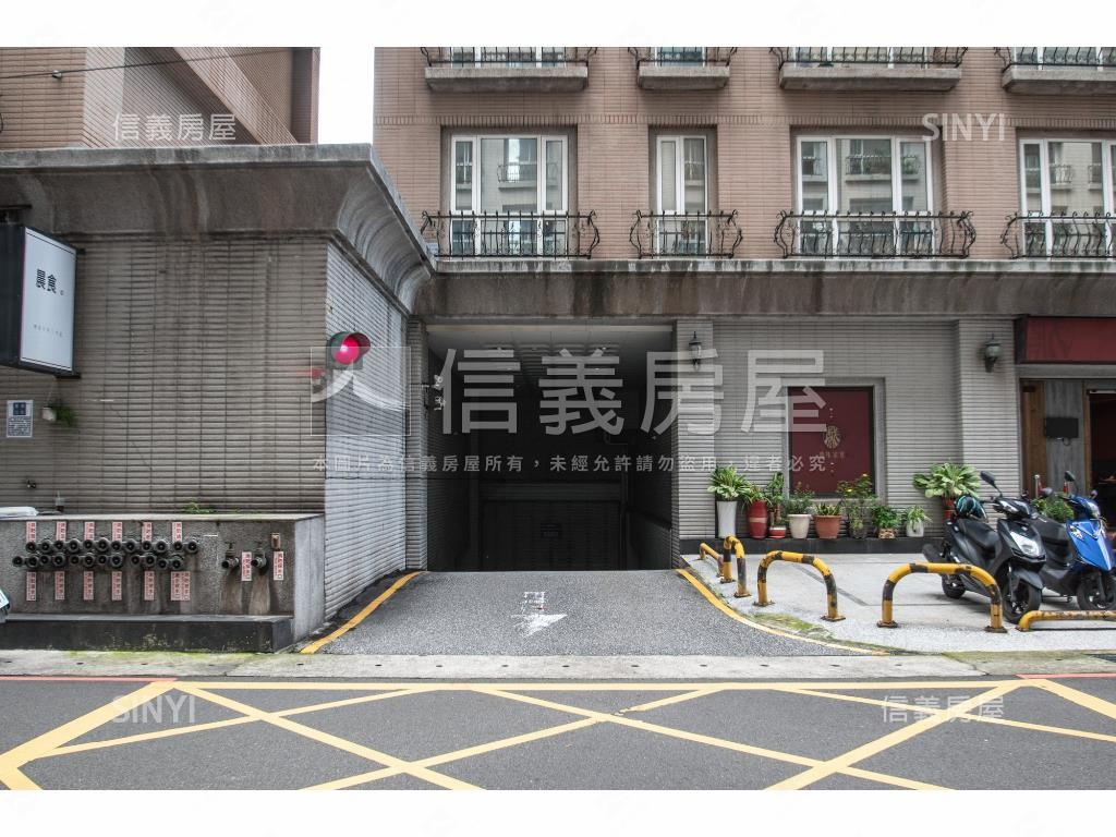 法國賞低總價採光棒三房房屋室內格局與周邊環境