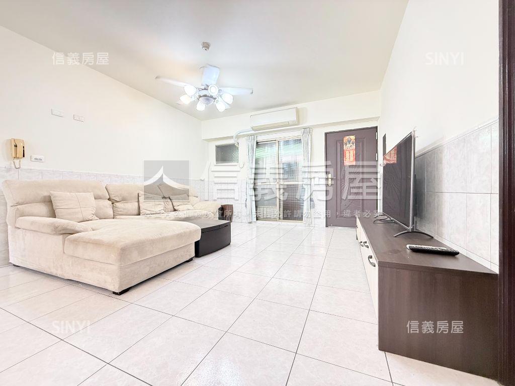 近鳳山火車站大三房平車房屋室內格局與周邊環境