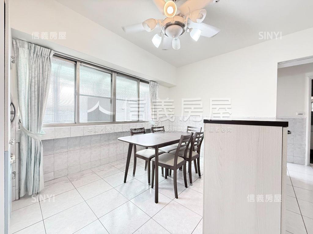 近鳳山火車站大三房平車房屋室內格局與周邊環境