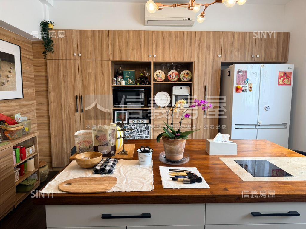 水瀧美裝潢電梯豪邸房屋室內格局與周邊環境