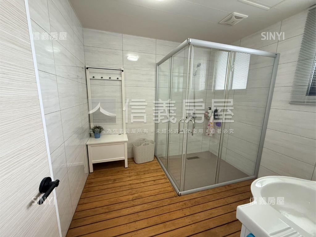 水瀧美裝潢電梯豪邸房屋室內格局與周邊環境