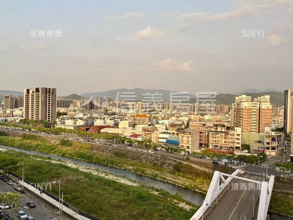 四季水悅三房平車房屋室內格局與周邊環境