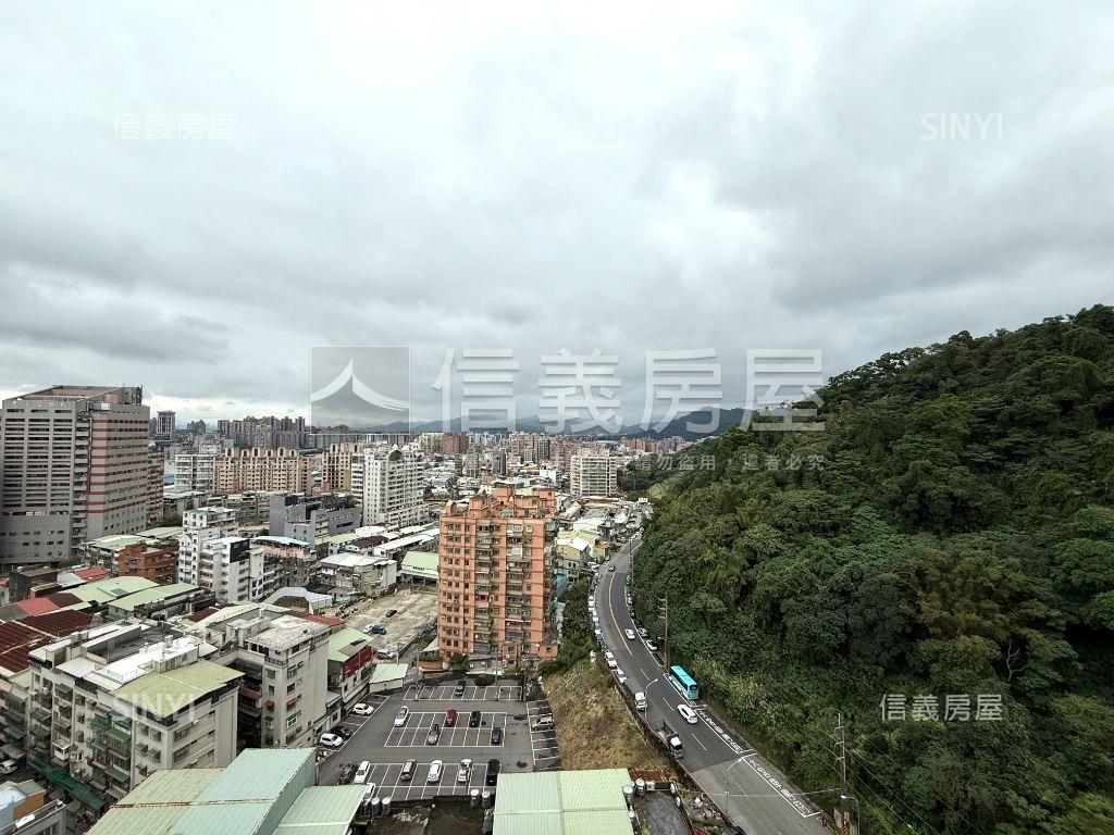 峇里島南區景觀三房車位房屋室內格局與周邊環境