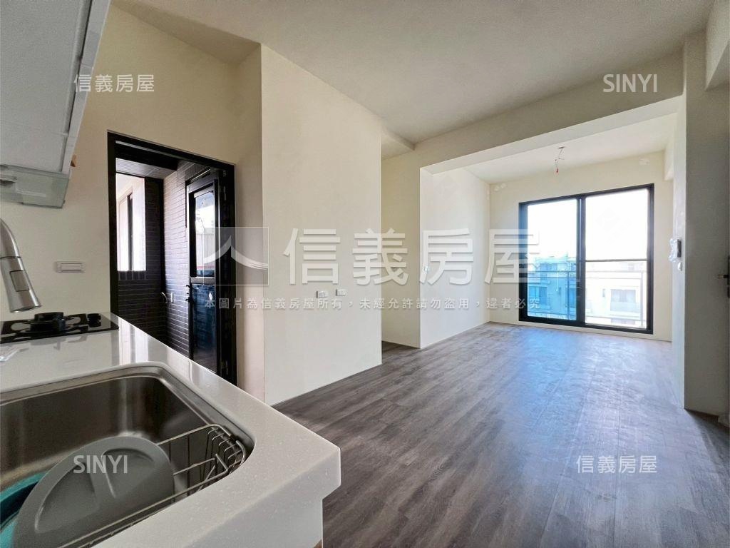 快樂家！近家樂福美三房Ｃ房屋室內格局與周邊環境