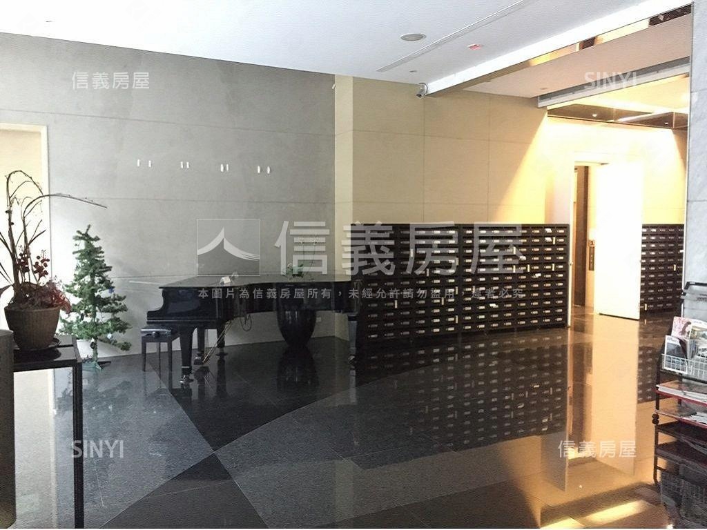 市政香榭稀有精美小三房房屋室內格局與周邊環境