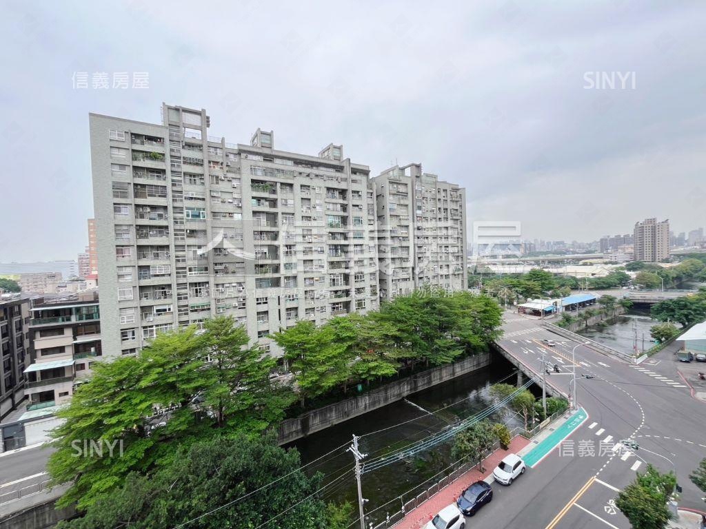 近中山醫泓瑞恆昕景觀美宅房屋室內格局與周邊環境