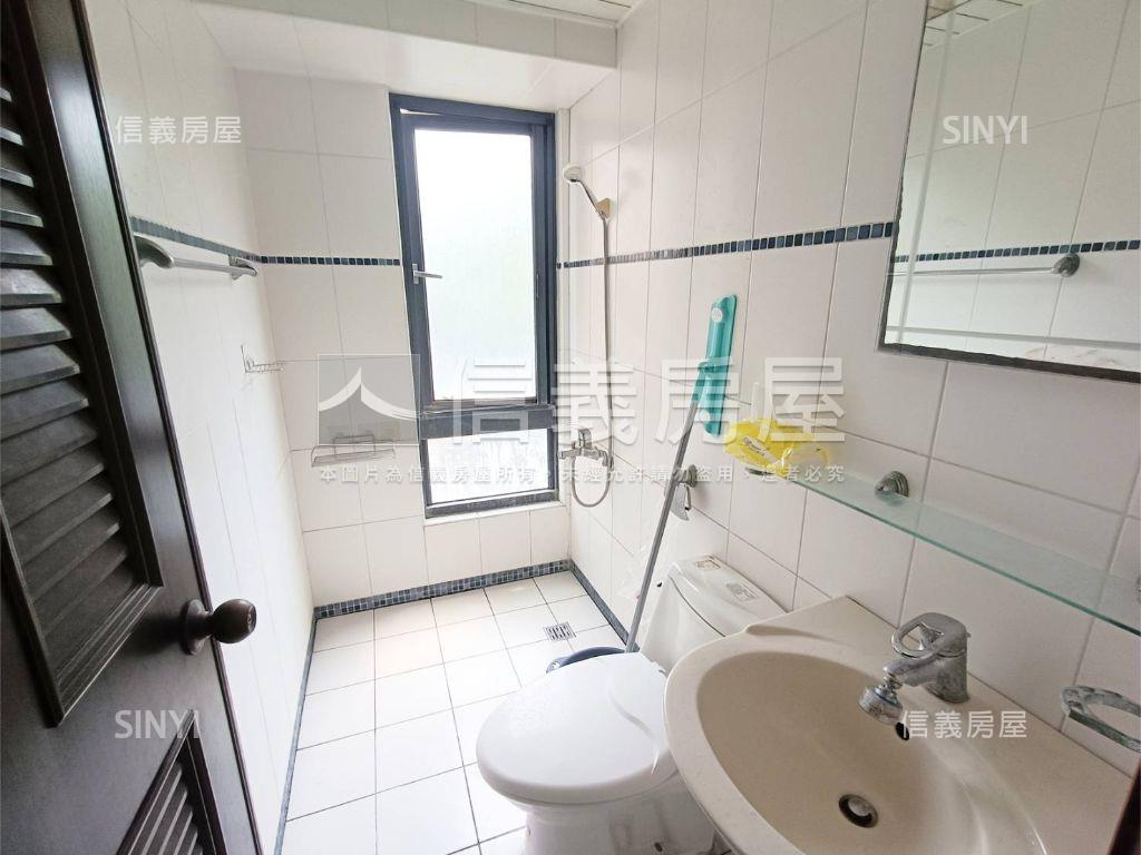 公園首排友友輕井澤美二房房屋室內格局與周邊環境