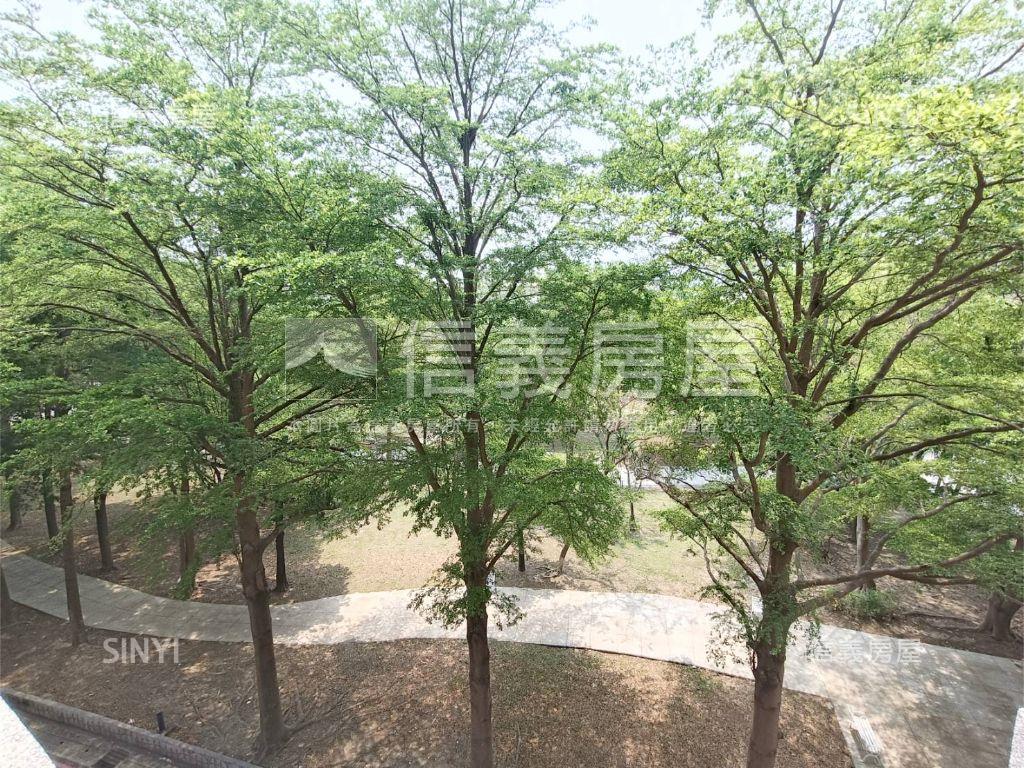 公園首排友友輕井澤美二房房屋室內格局與周邊環境