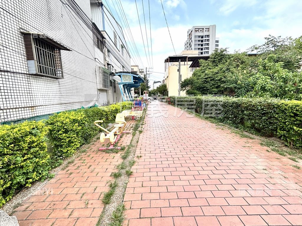 大里方正土地房屋室內格局與周邊環境