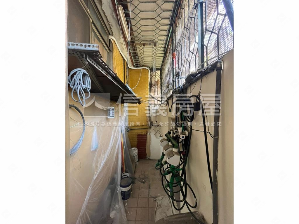近新民高中店住房屋室內格局與周邊環境