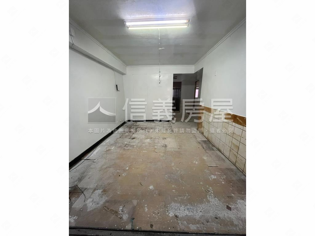 近新民高中店住房屋室內格局與周邊環境