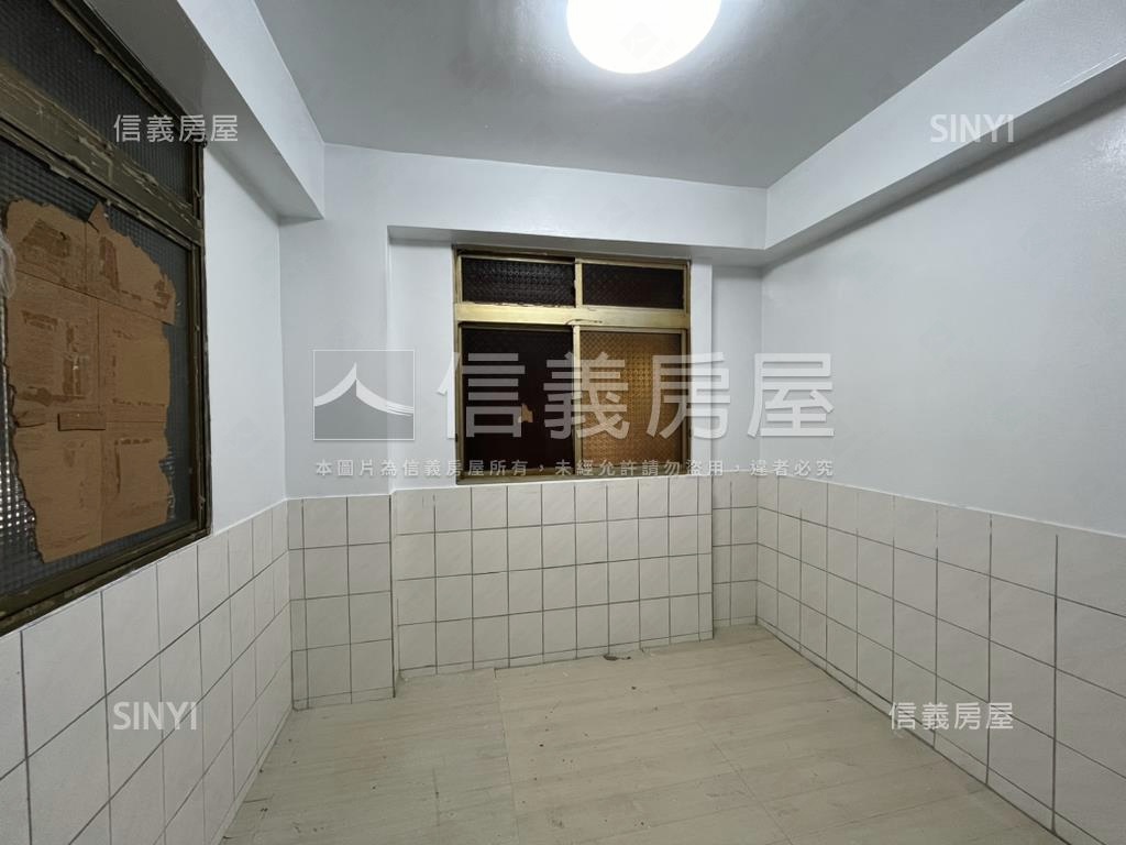 近新民高中店住房屋室內格局與周邊環境
