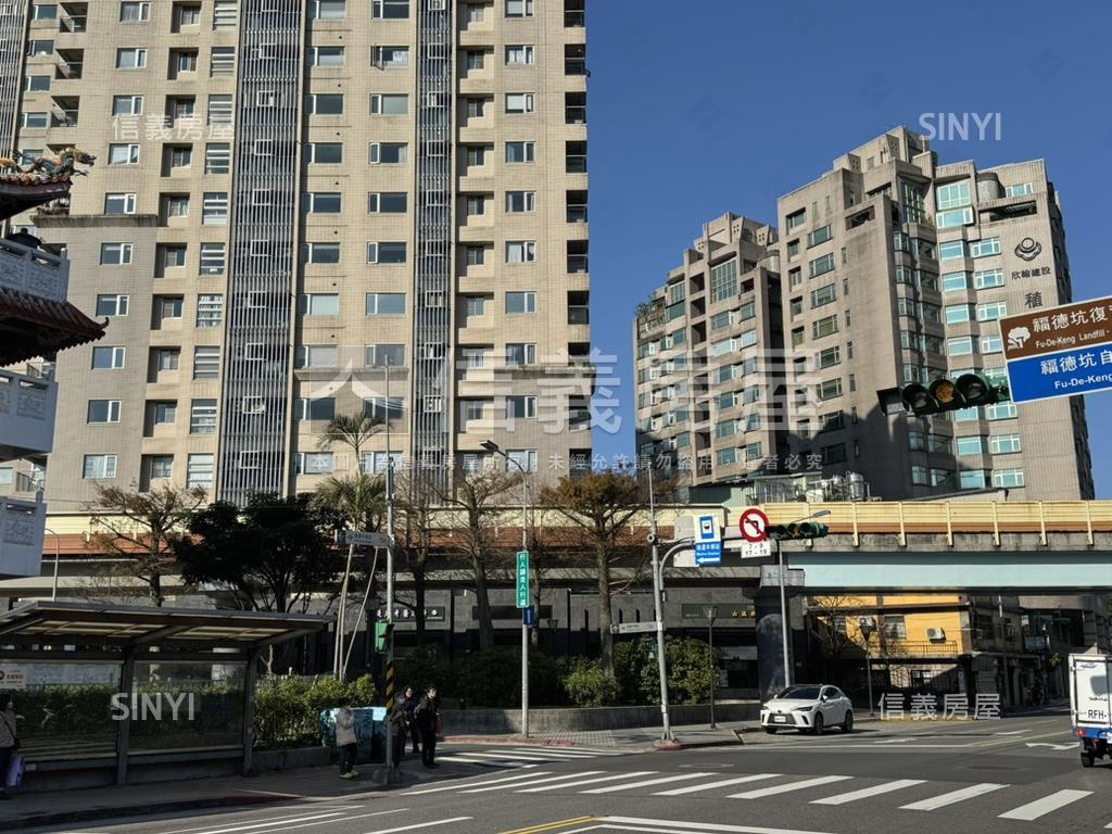 木柵捷運三房車位房屋室內格局與周邊環境