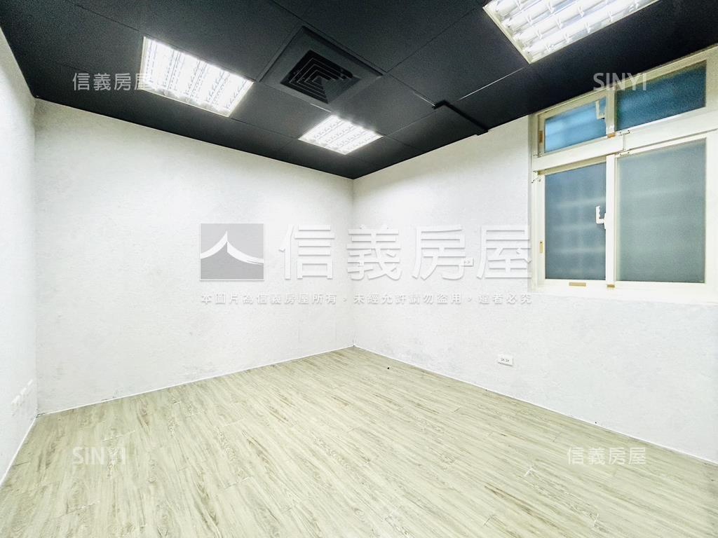 龍江面寬黃金一樓房屋室內格局與周邊環境